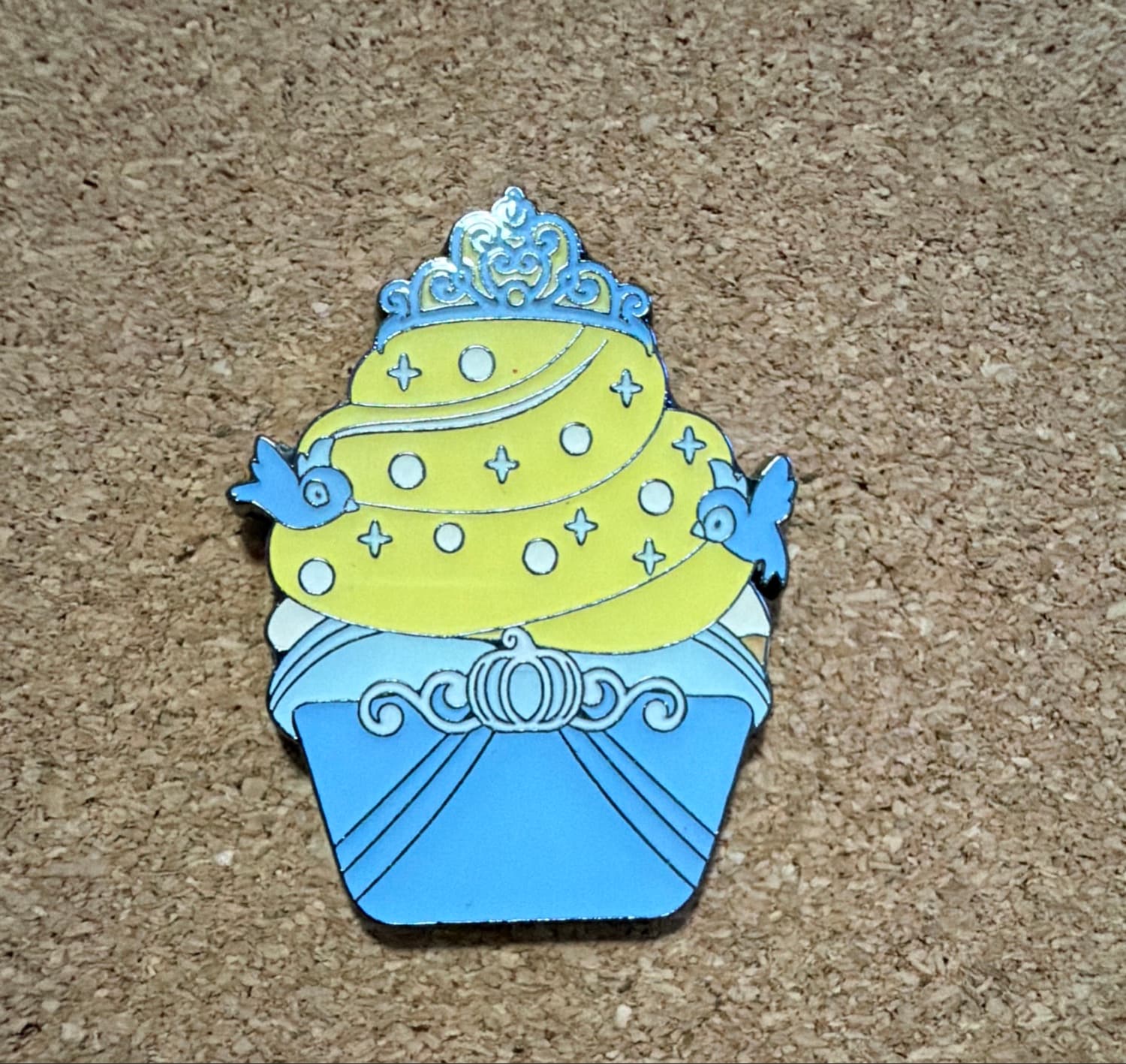 Character Cupcakes - Cinderella Castle Cupcake front