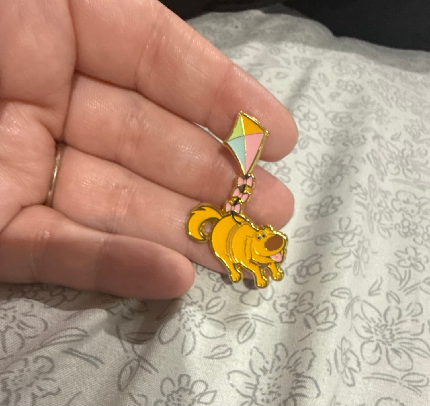Disney Pixar Kites & Characters Blind Box Pin Set