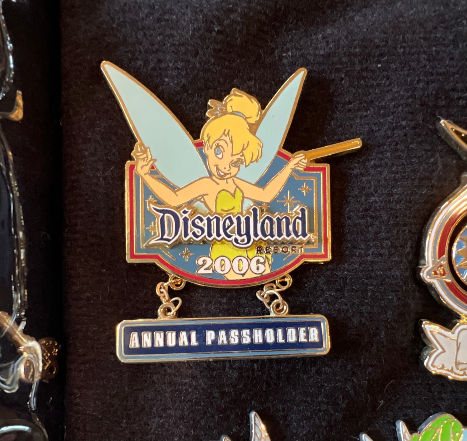 Tinker Bell Annual Passholder Exclusive 2006 Dangle Pin
