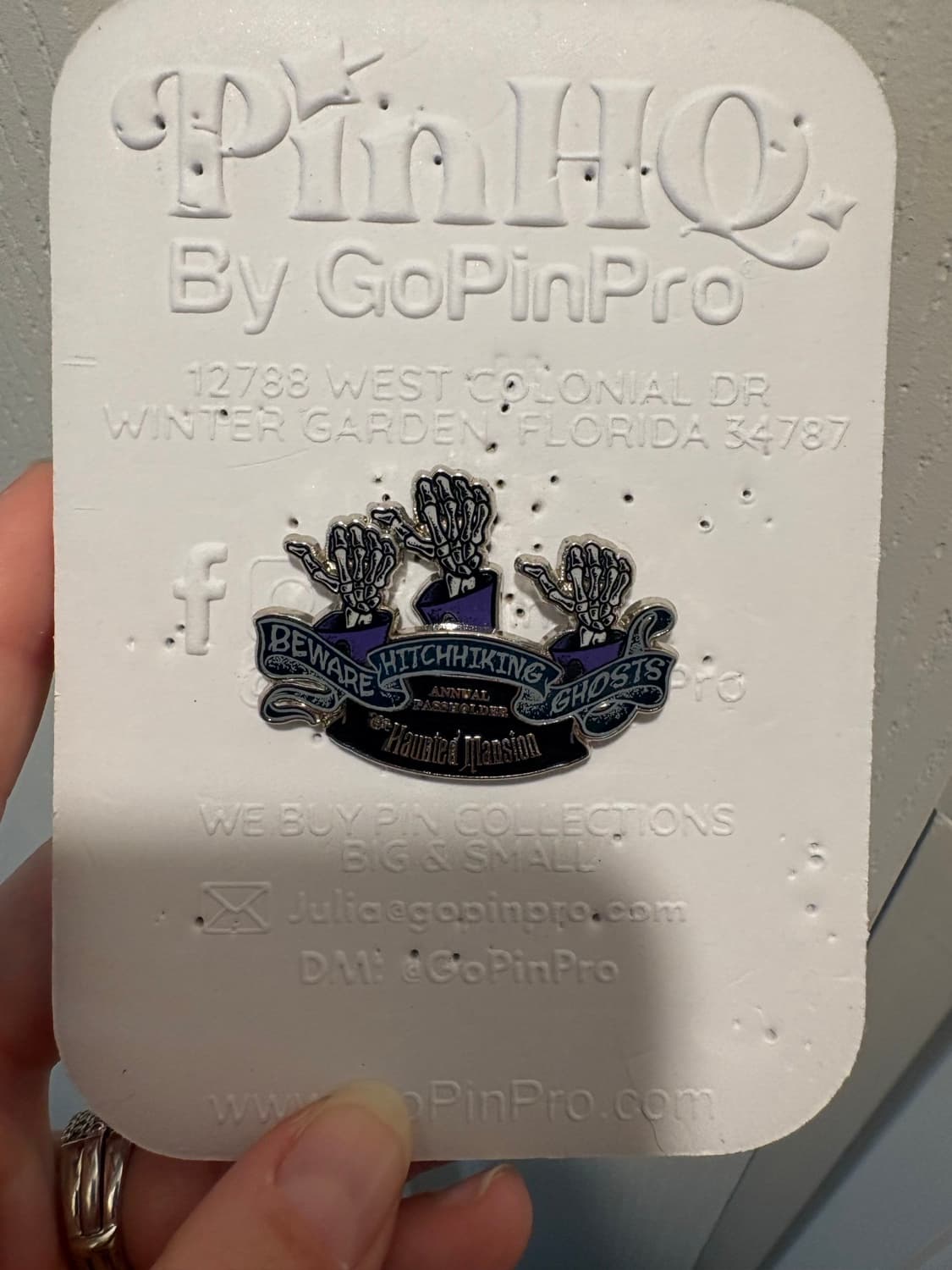 Disney Passholder Hitchhiking Ghosts Haunted Mansion Limited Release Glow Pin front