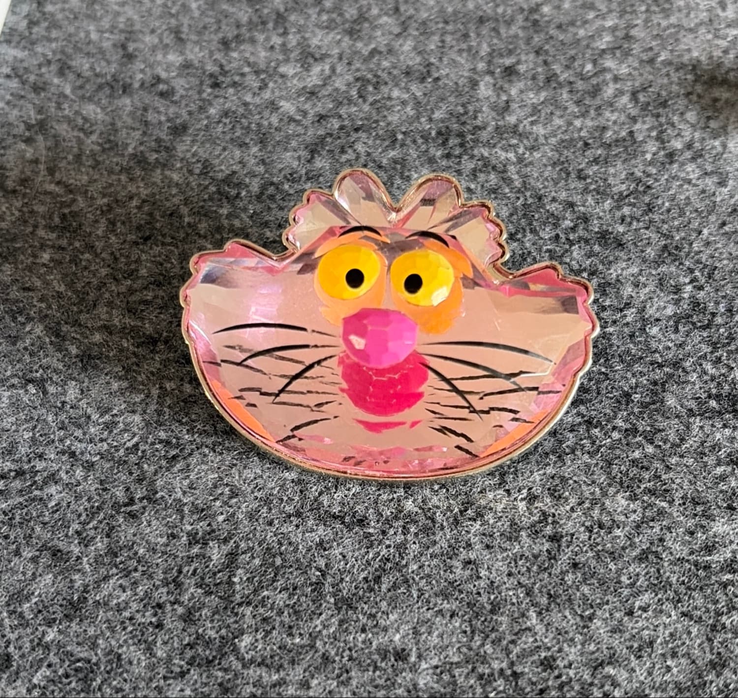 Crystal Cheshire Cat Face gem head
