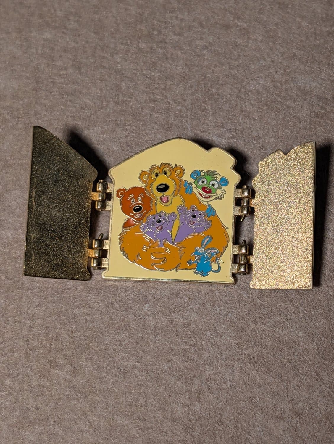 “Bear” Cast Hinge