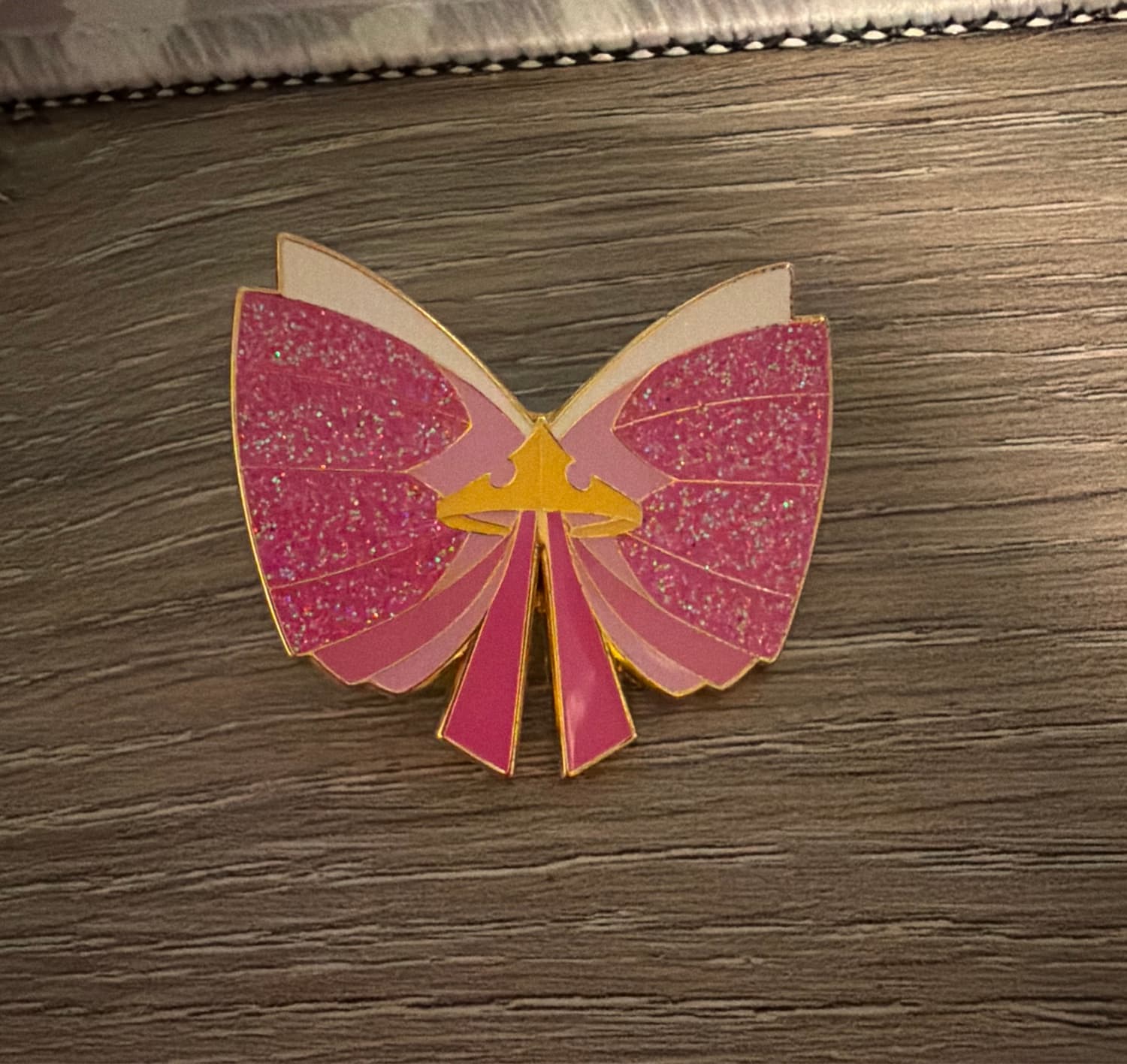 Loungefly Disney Princess Glitter Bow Blind Box Enamel Pin Series