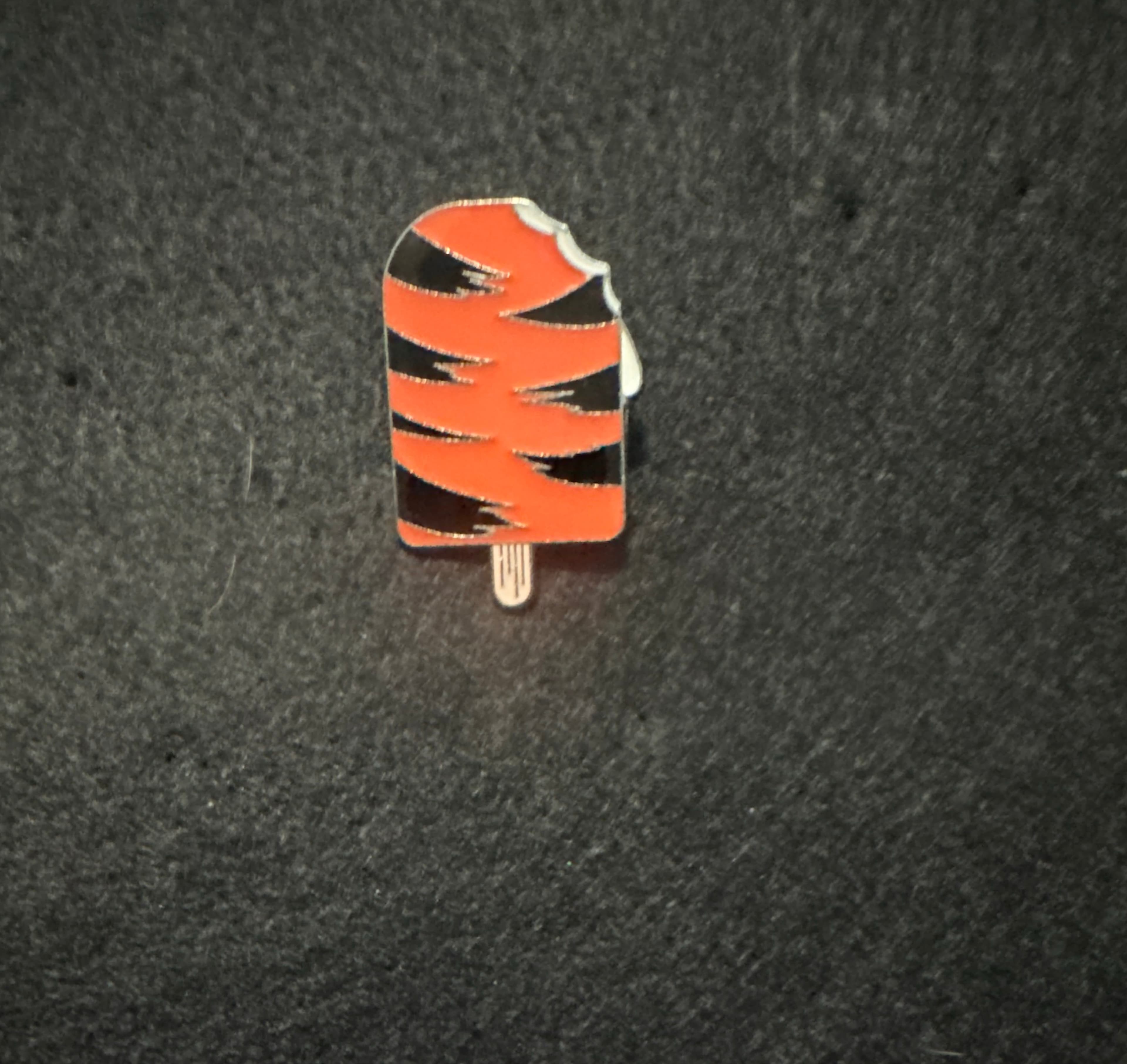 Tigger Ice Cream Popsicle - Ice Cream Bar Mystery Set front