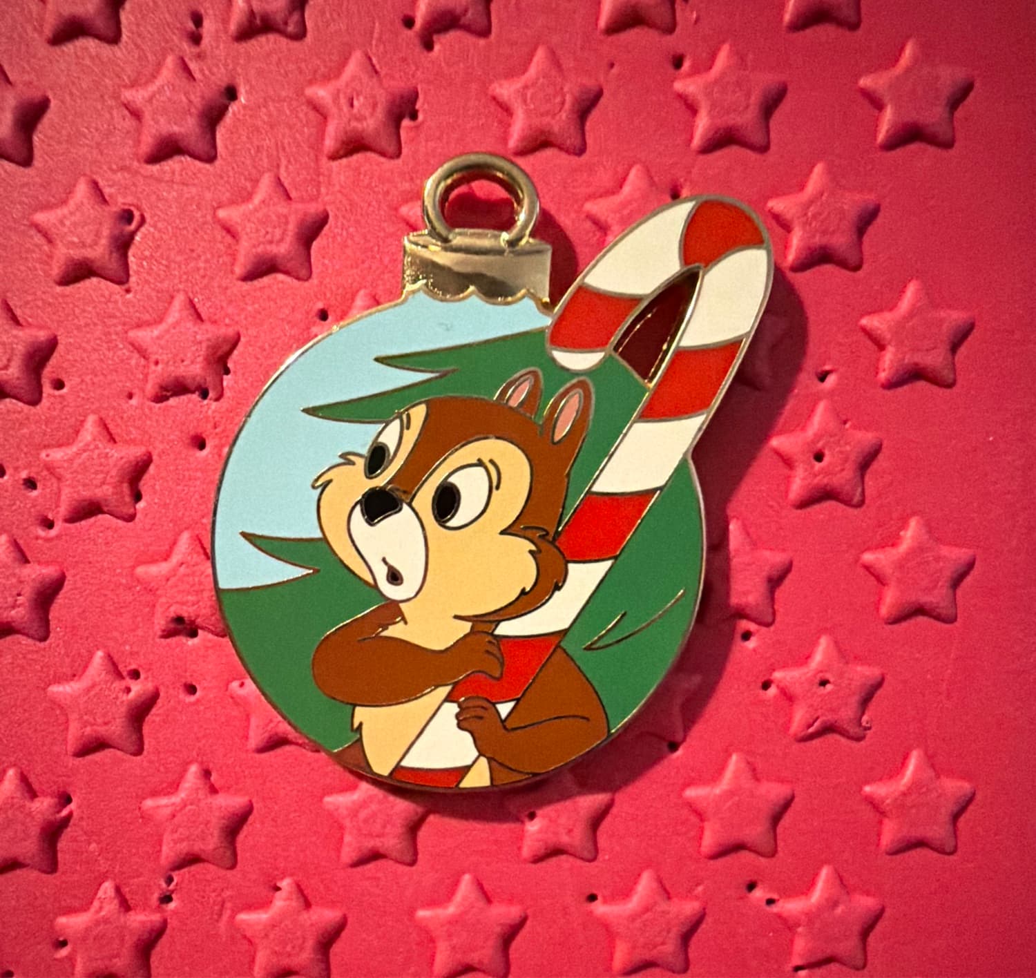 Chip with Candy Cane - Pluto's Christmas Tree Mystery Pin Set front