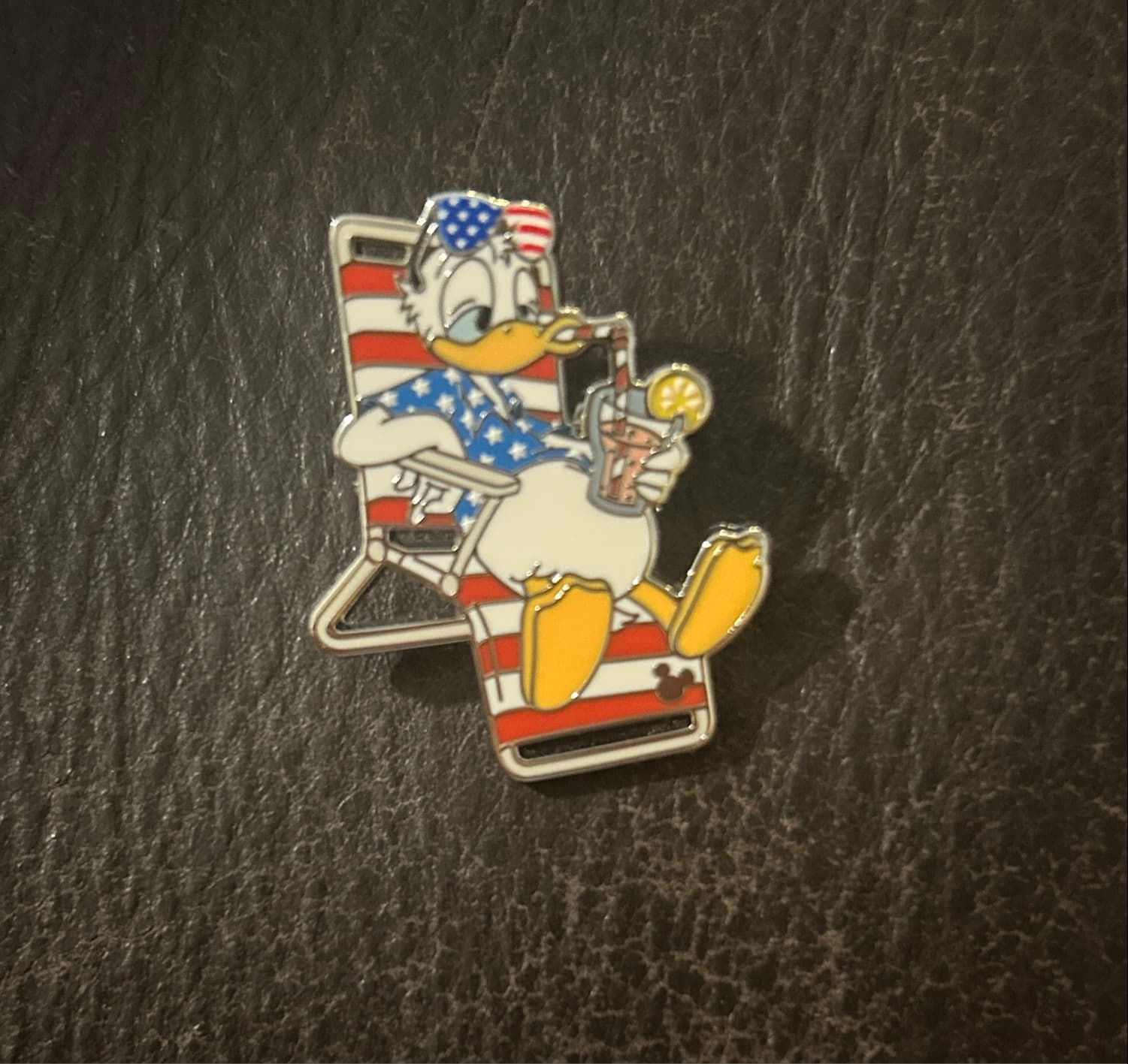 Hidden Disney Pin 2025 WDW Donald Duck Holidays Fourth of July