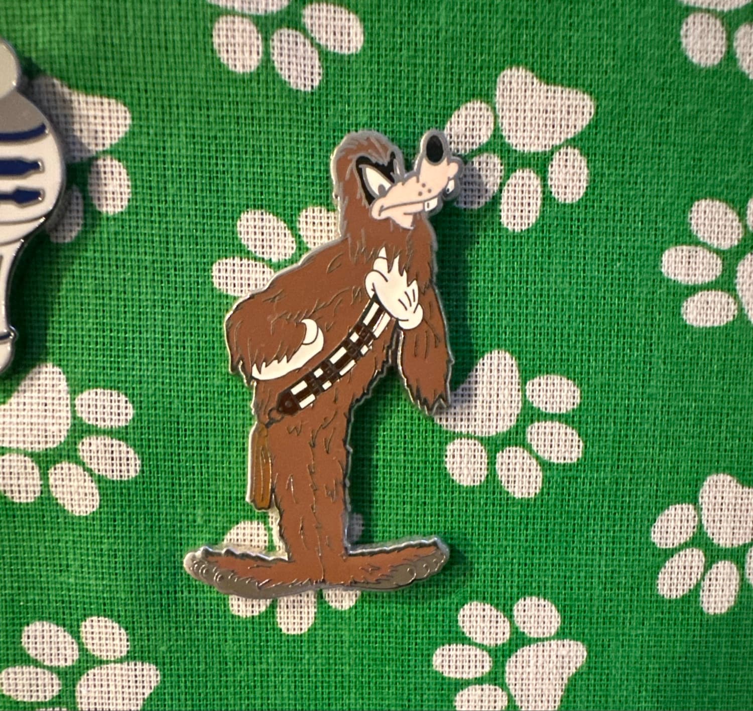 Goofy as Chewbacca - Star Wars Mystery Pin Collection front