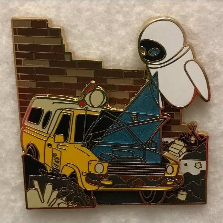 Pizza Planet Truck Box Set - Eve Scanning Truck front