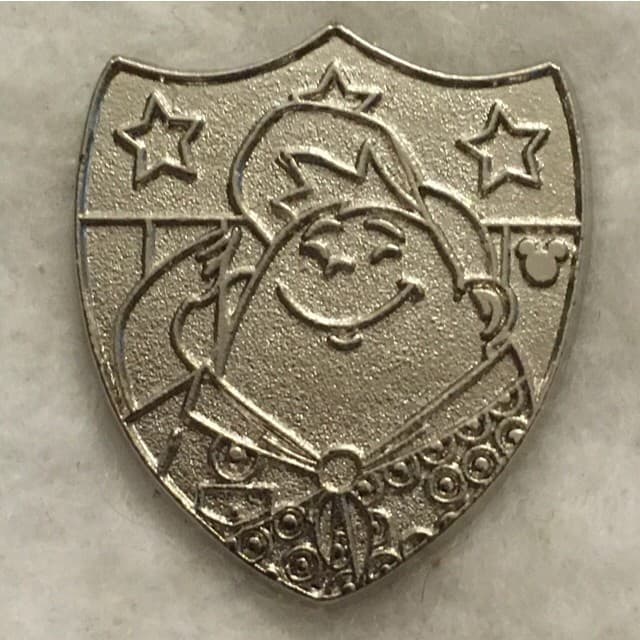 Hidden Mickey 2013 WDW - Patriotic Shields - Russell Chaser