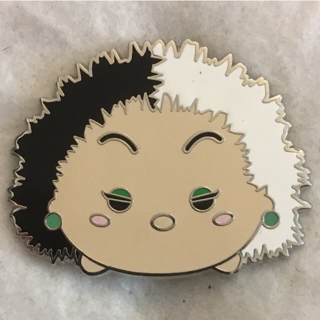 Tsum Tsum Villains Mystery Set - Cruella De Vil front