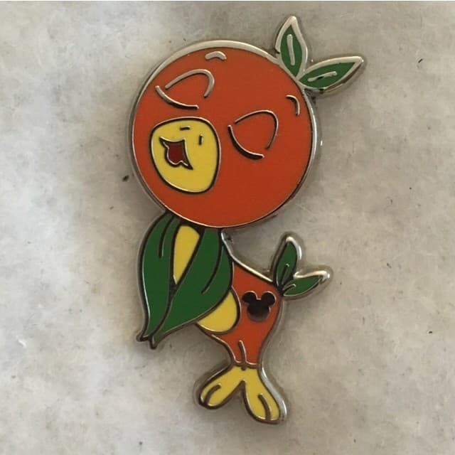 Hidden Mickey 2011 WDW - Orange Bird - Singing