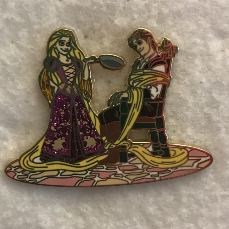 Designer Collection 7 Pin Set - Rapunzel & Flynn
