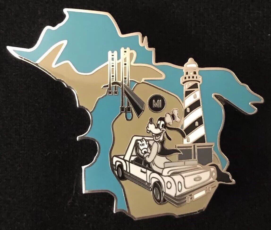 The American Adventure Mystery Collection - Michigan Chaser