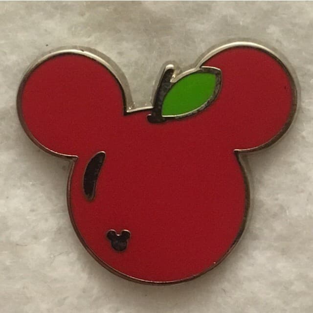 Hidden Mickey 2017 WDW - Fruits - Apple