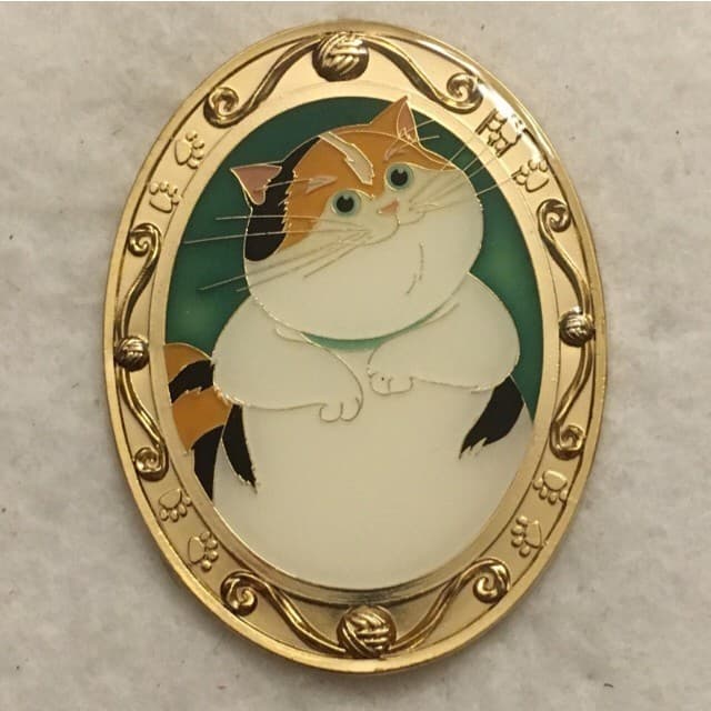 Cat Portraits - Mochi front