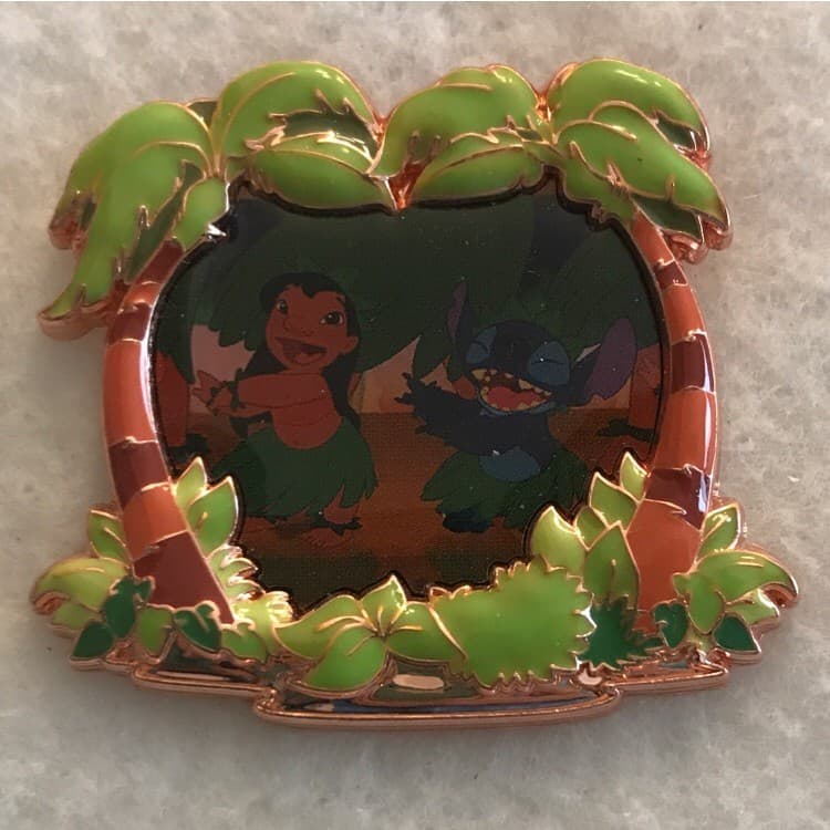 Park Pack Lilo & Stitch - Framed Lilo & Stitch Hula (Version 2) front