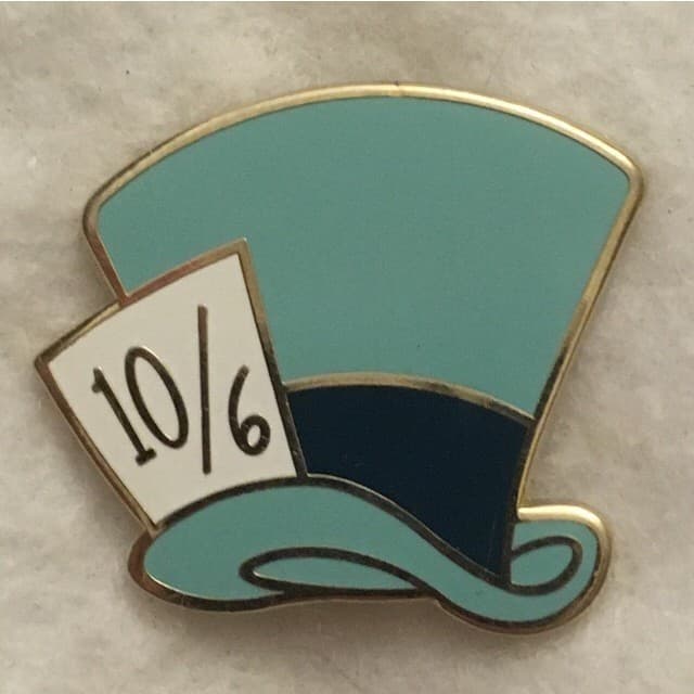 Character Hats Mystery Set - Mad Hatter front