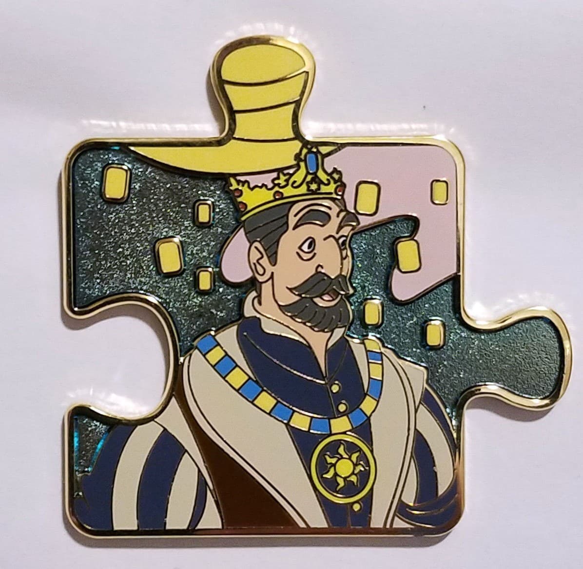 Character Connection Tangled Puzzle - King Frederic front