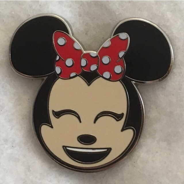 Emoji Blitz Booster Set - Minnie - Squinting Grin front