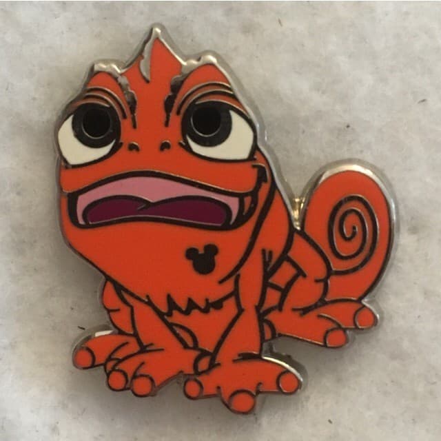 Hidden Mickey 2014 WDW - Pascals - Orange