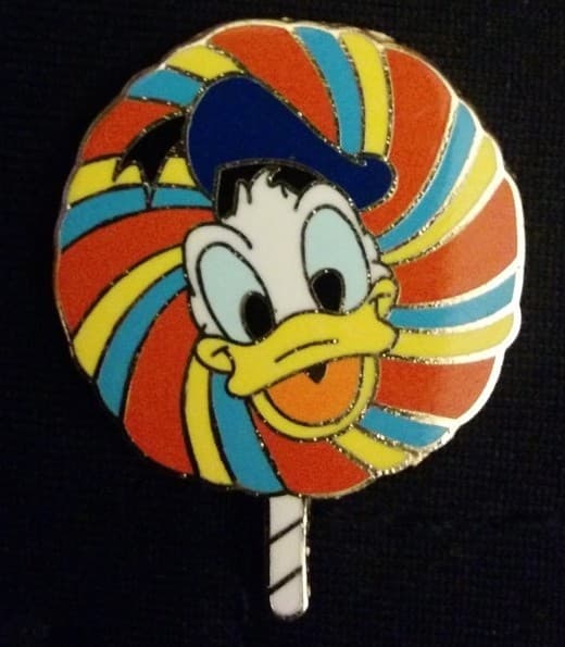 Character Lollipop Mystery Set - Donald Duck front