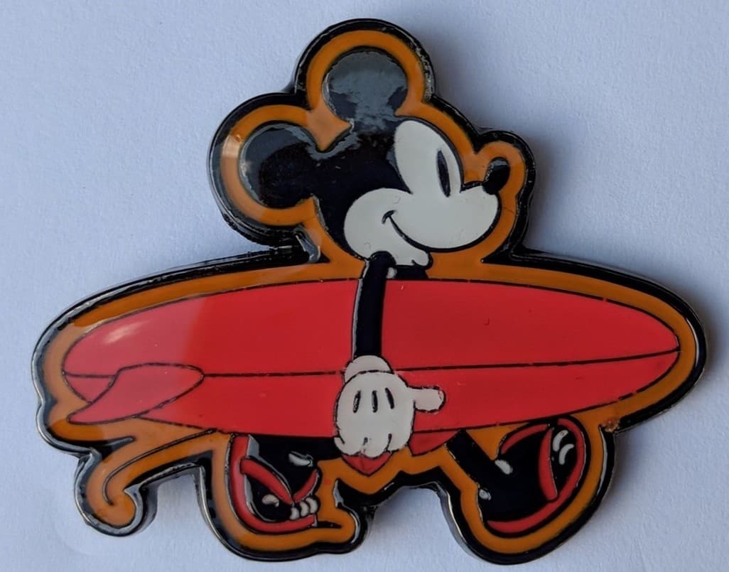 Loungefly Mickey Mouse - Surfboard front