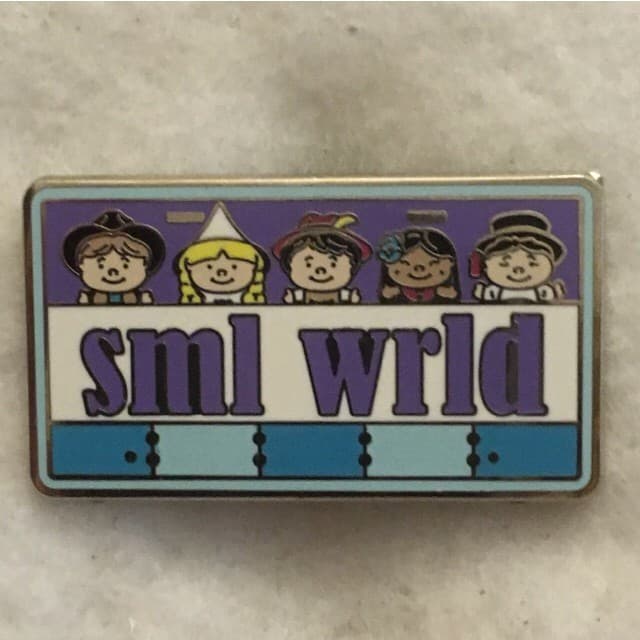 Attractions License Plate Booster Set - sml wrld front