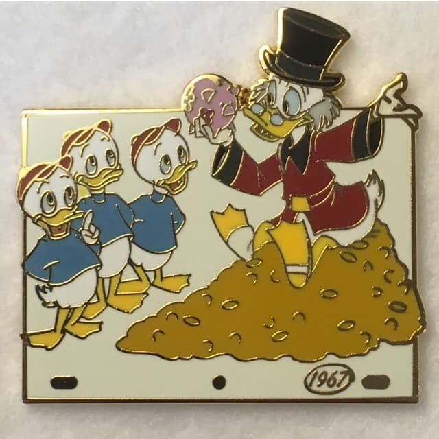 Animation Celebration Mystery Set - Scrooge McDuck and Money front