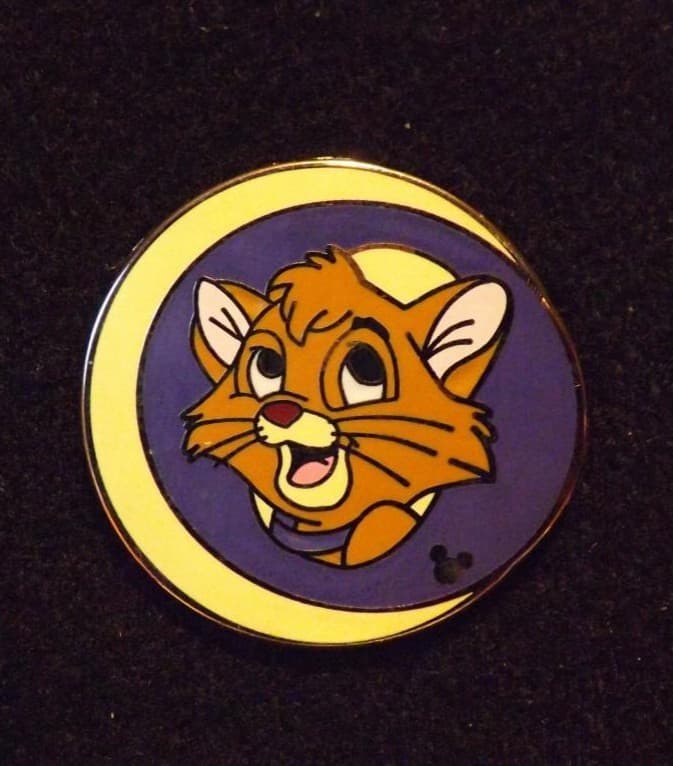 Hidden Mickey 2008 WDW - Alphabet - O