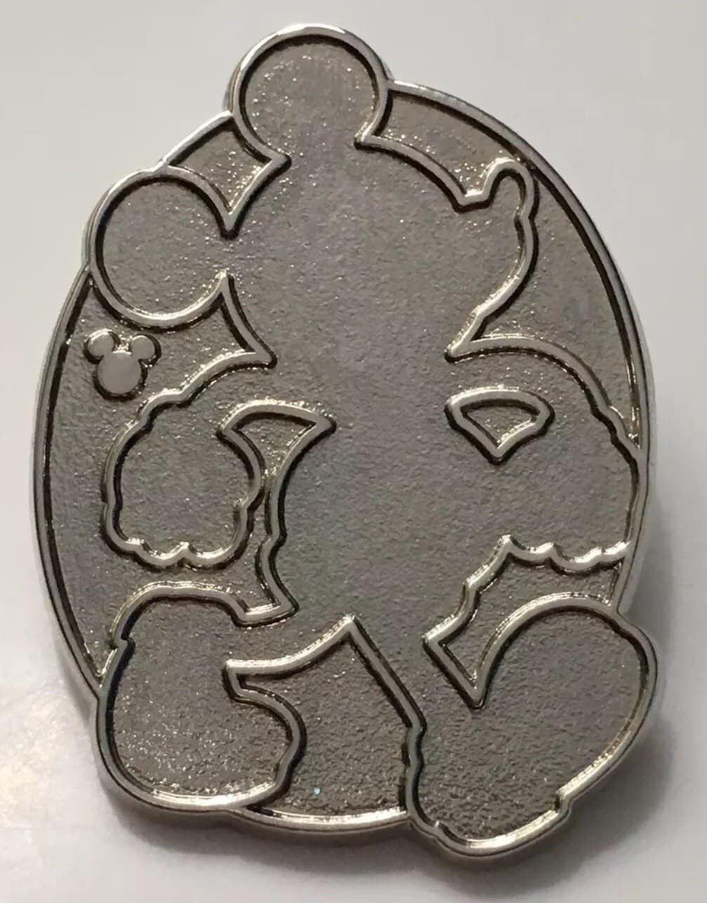 Hidden Mickey 2018 DLR - Mickey Silhouettes - Walking Chaser front