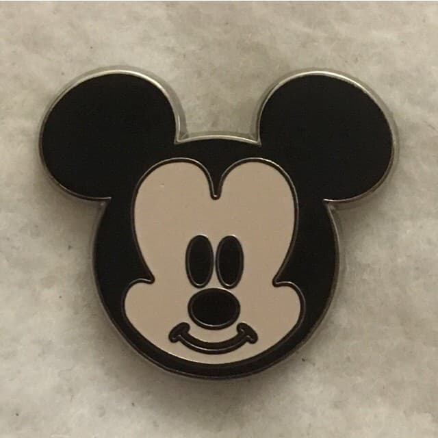 Cute Character Faces Booster Set - Mickey Mouse front
