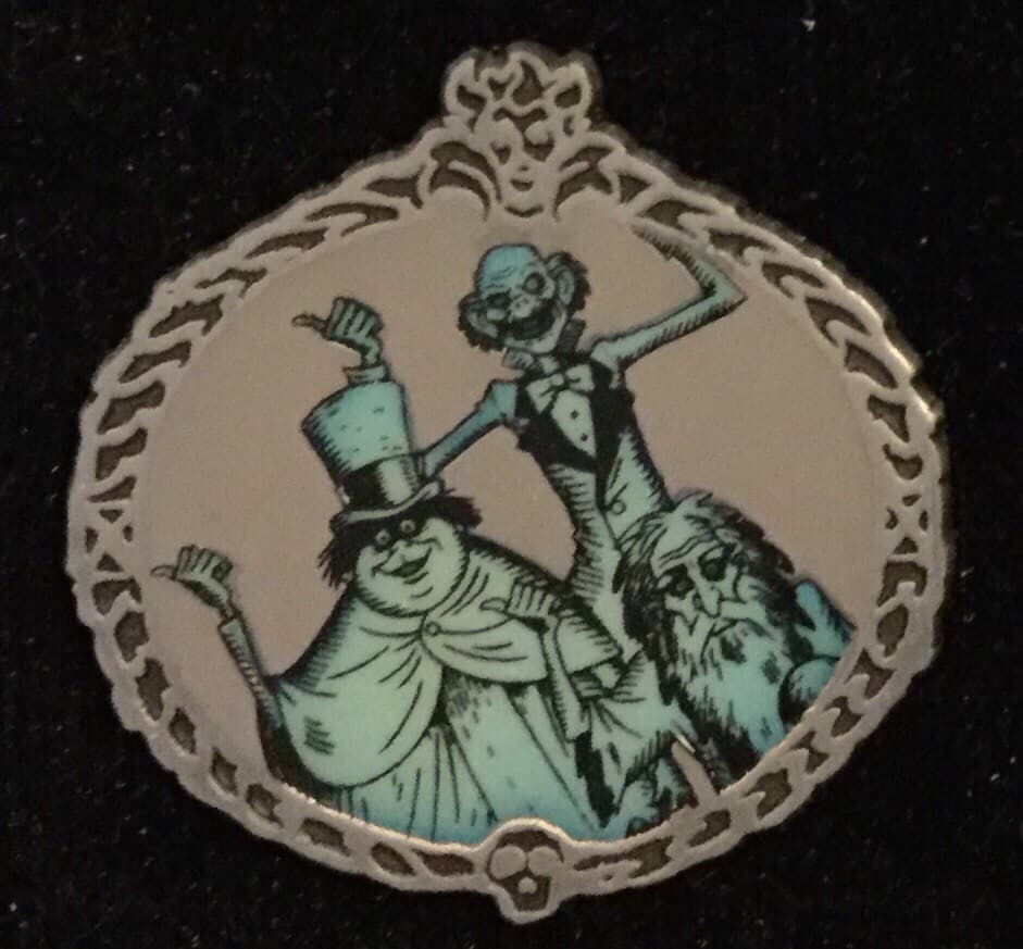 Haunted Mansion Glows In The Dark Mystery Set - Hitchhiking Ghosts front