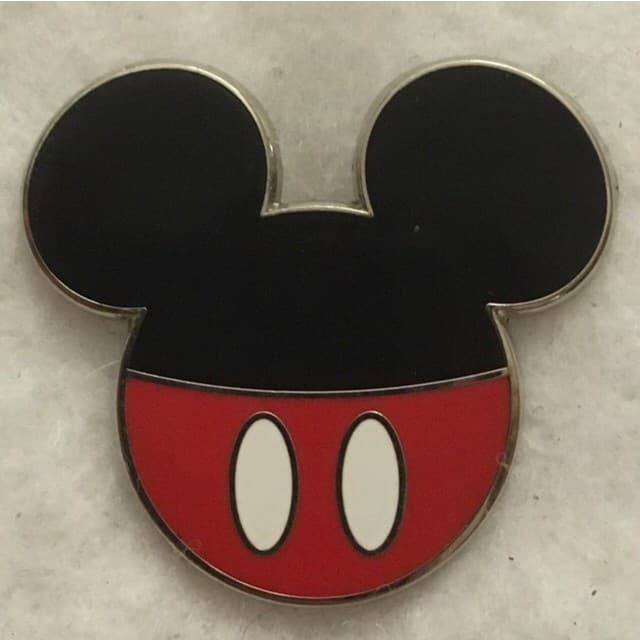 Mickey Mouse Icon Mystery Set - Mickey Mouse front