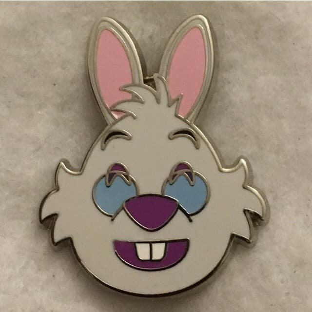 Emoji Blitz Booster Set - Alice in Wonderland - White Rabbit Laughing