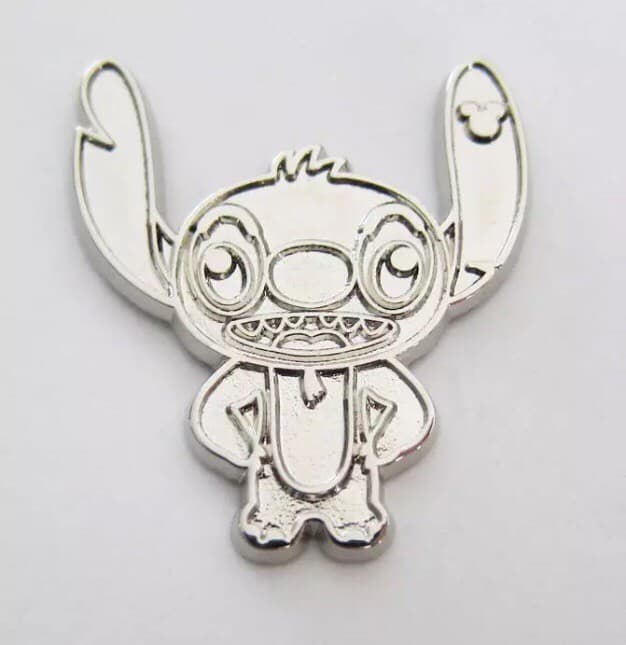 Hidden Mickey 2018 WDW - Stitch Emotions - Happy Chaser front