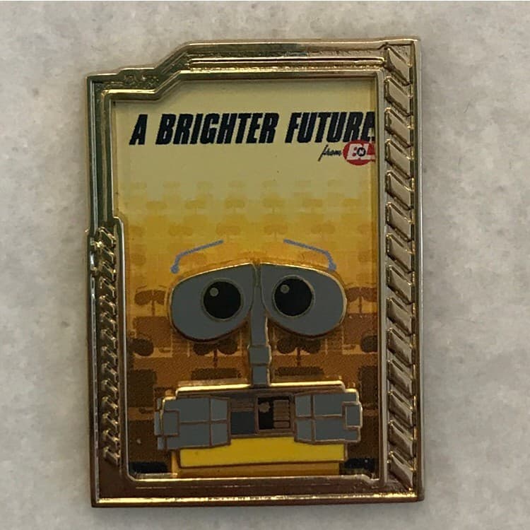 Wall-E Opening Day Boxed Set - Wall-E front