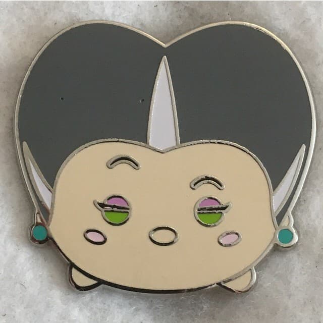 Tsum Tsum Villains Mystery Set - Lady Tremaine front