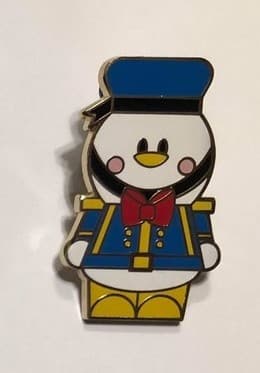 Disney Holiday Nutcrackers Mystery Set - Donald Duck